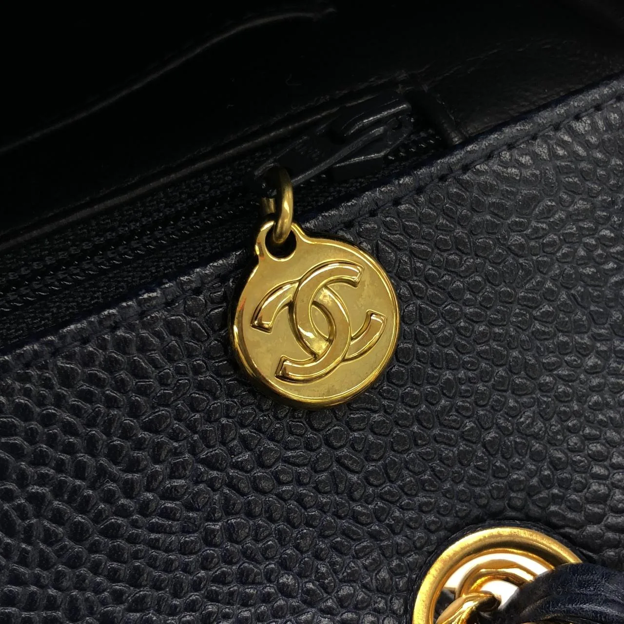 CHANEL 01165 Shoulder Grained Calfskin 深藍色 荔枝紋牛皮 中古品A - 縮圖 9