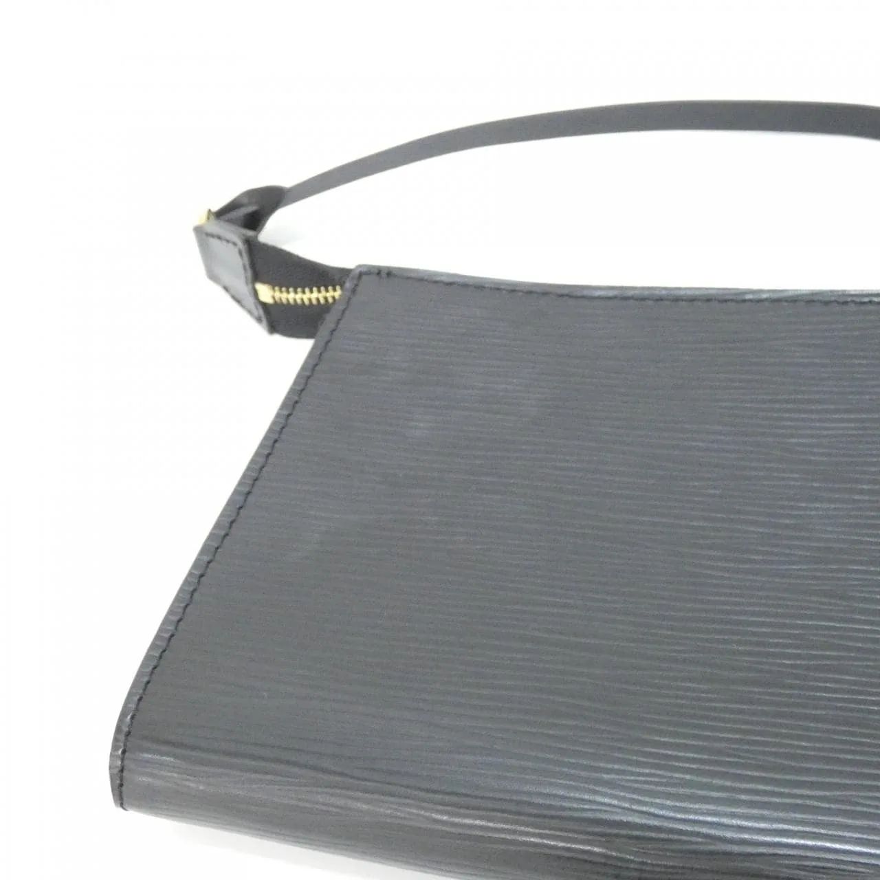 LOUIS VUITTON Pochette M52942 Pochette Epi 黑色 Epi 中古品A - 縮圖 4