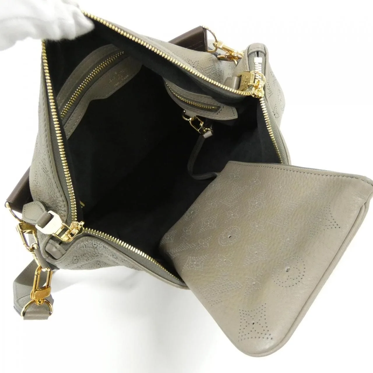 LOUIS VUITTON Mahina M94213 Shoulder Taupe Rank A - Thumbnail 8