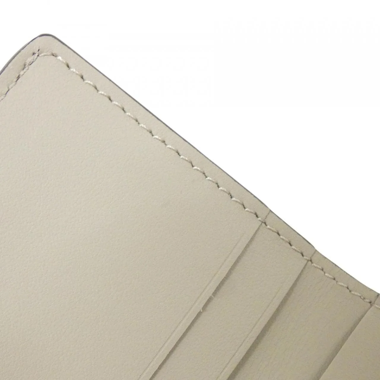 LOUIS VUITTON Mahina M82437 Wallet Black Rank A - Thumbnail 3