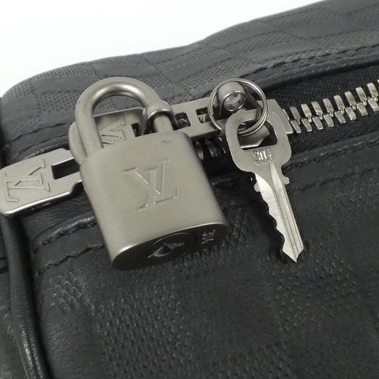 LOUIS VUITTON Keepall N41145 Boston Damier 黑色 Damier 中古品B - 縮圖 3