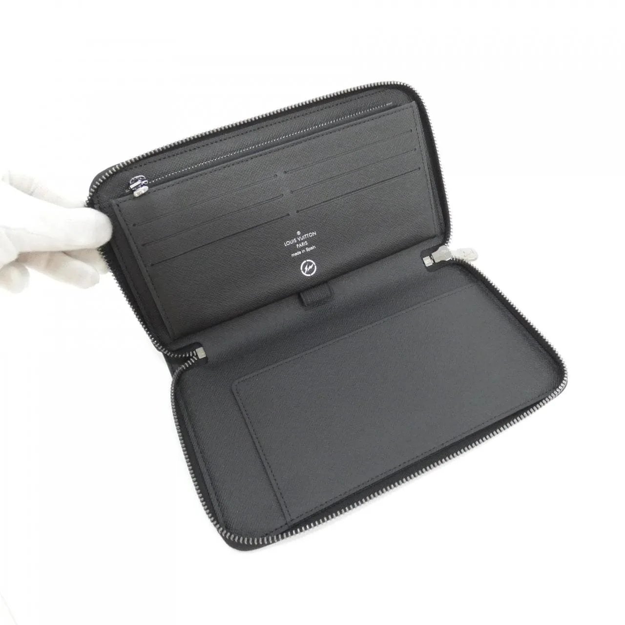 LOUIS VUITTON Eclipse M64645 Wallet Monogram Black Monogram Rank A - Thumbnail 4