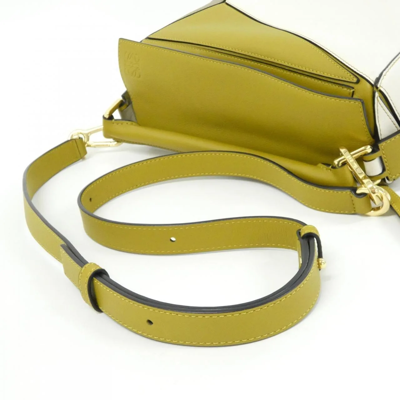 LOEWE Puzzle A510S21X55 Handbag 黑色 中古品A - 縮圖 9