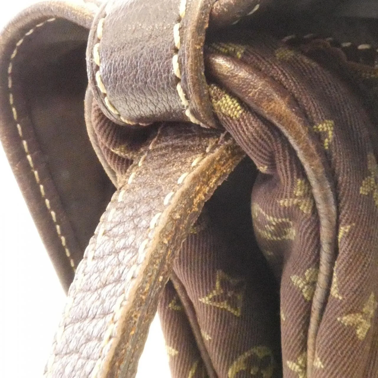 LOUIS VUITTON Saumur M95227 Shoulder Monogram 黑色 Monogram 中古品B - 縮圖 8