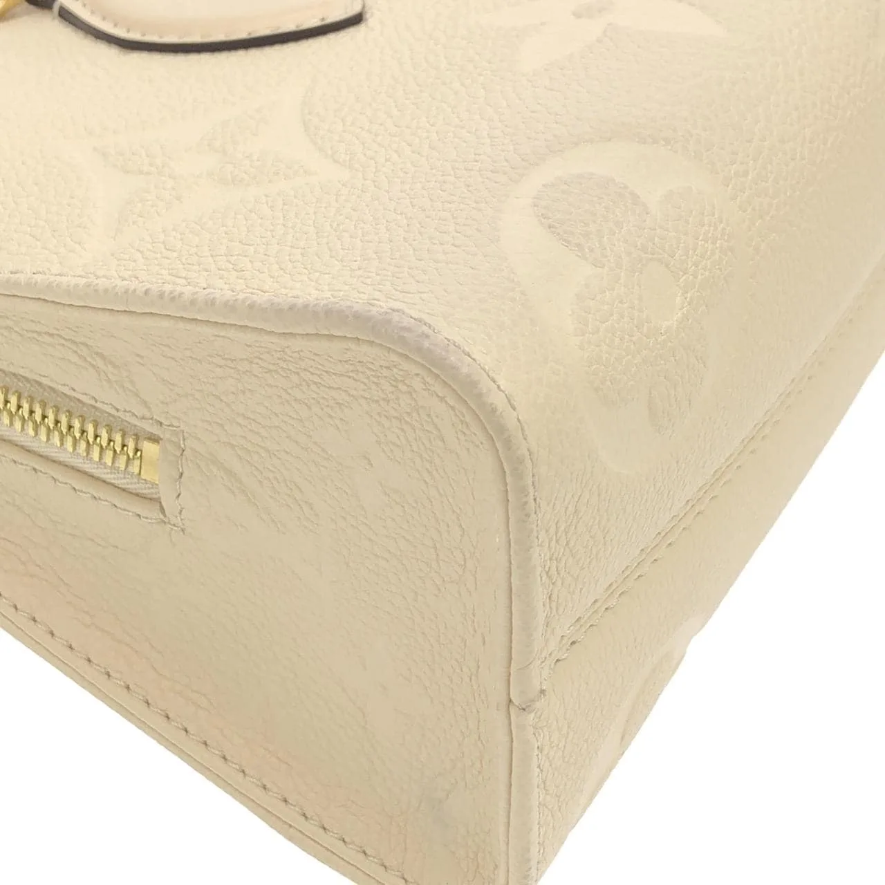 LOUIS VUITTON OnTheGo M23698 Handbag Monogram 黑色 Monogram 中古品A - 縮圖 3