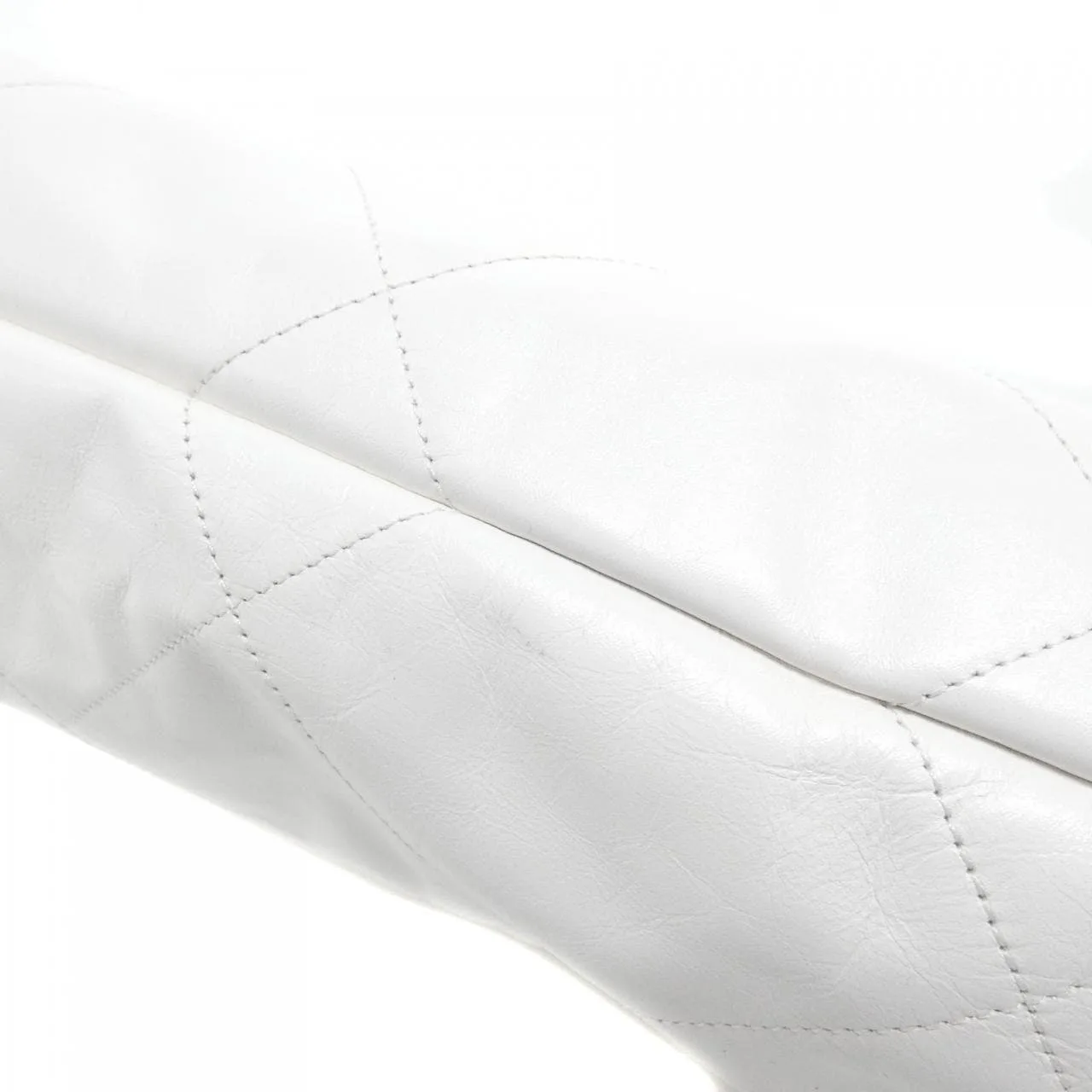 CHANEL Chanel 22 AS3313 Backpack 白色 中古品A - 縮圖 3