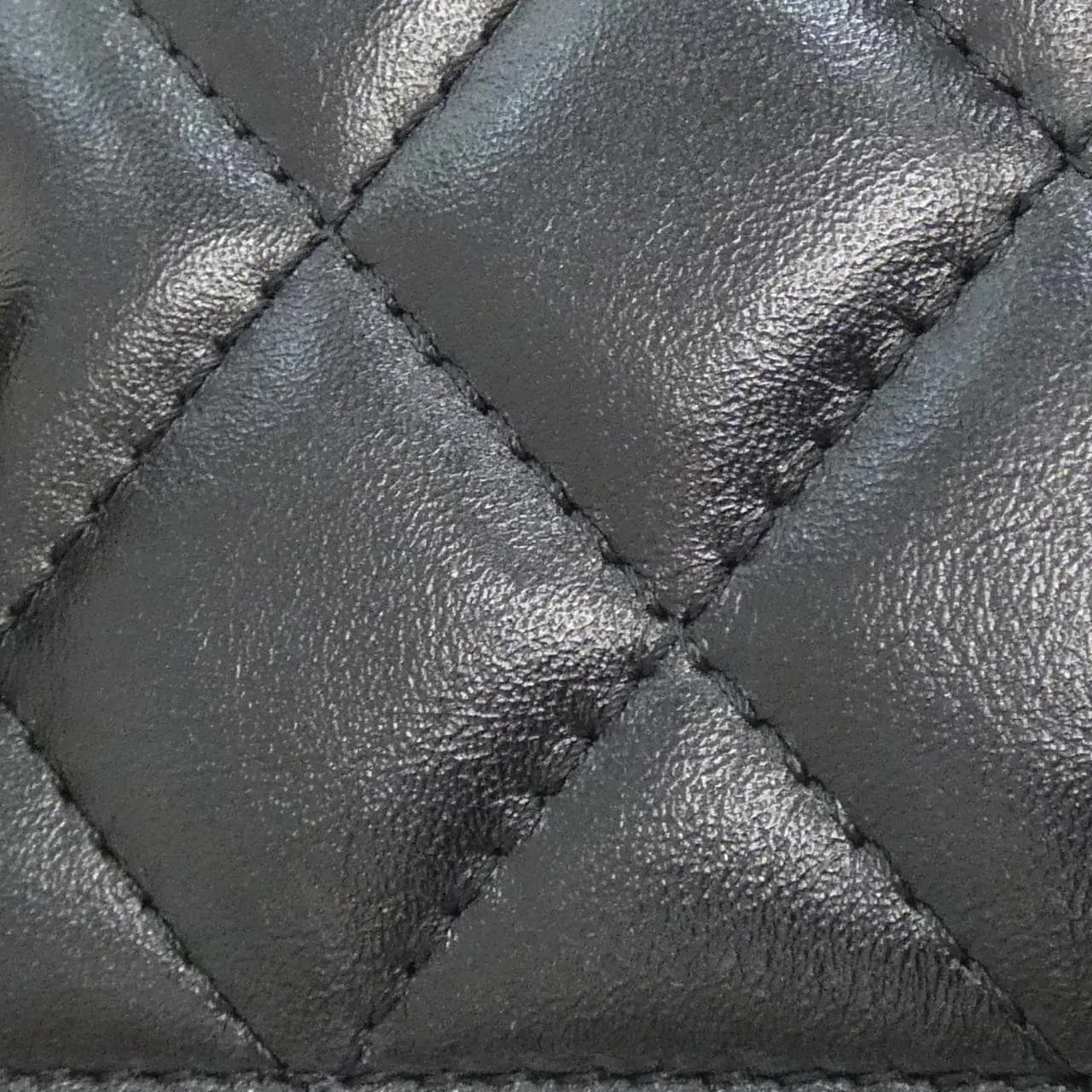 CHANEL Chanel 19 AP3784 Handbag Black Rank B - Thumbnail 8