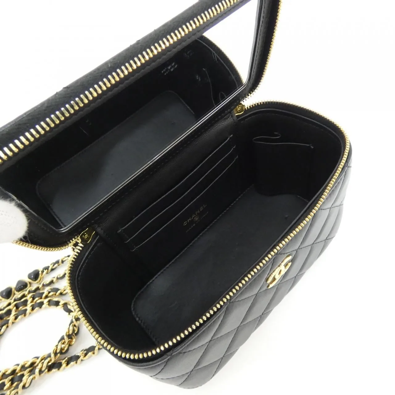 CHANEL Chanel 19 AP3784 Handbag Black Rank B - Thumbnail 10