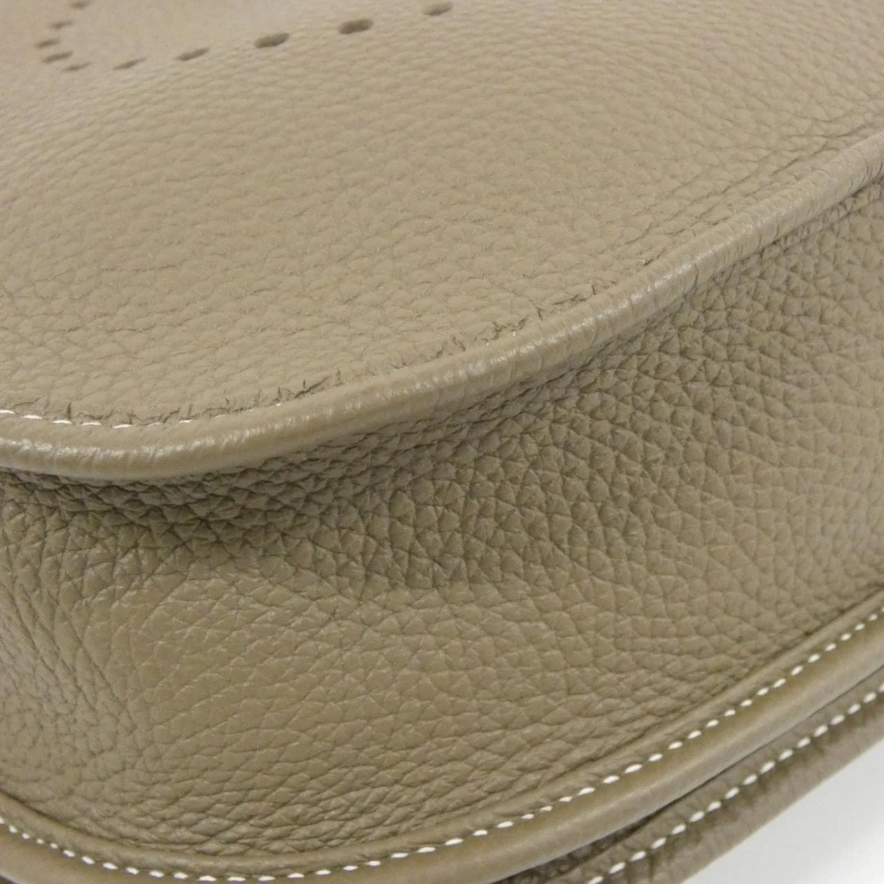 HERMES Evelyne 056277CC Shoulder Clemence Etoupe Clemence 皮 中古品A - 縮圖 3