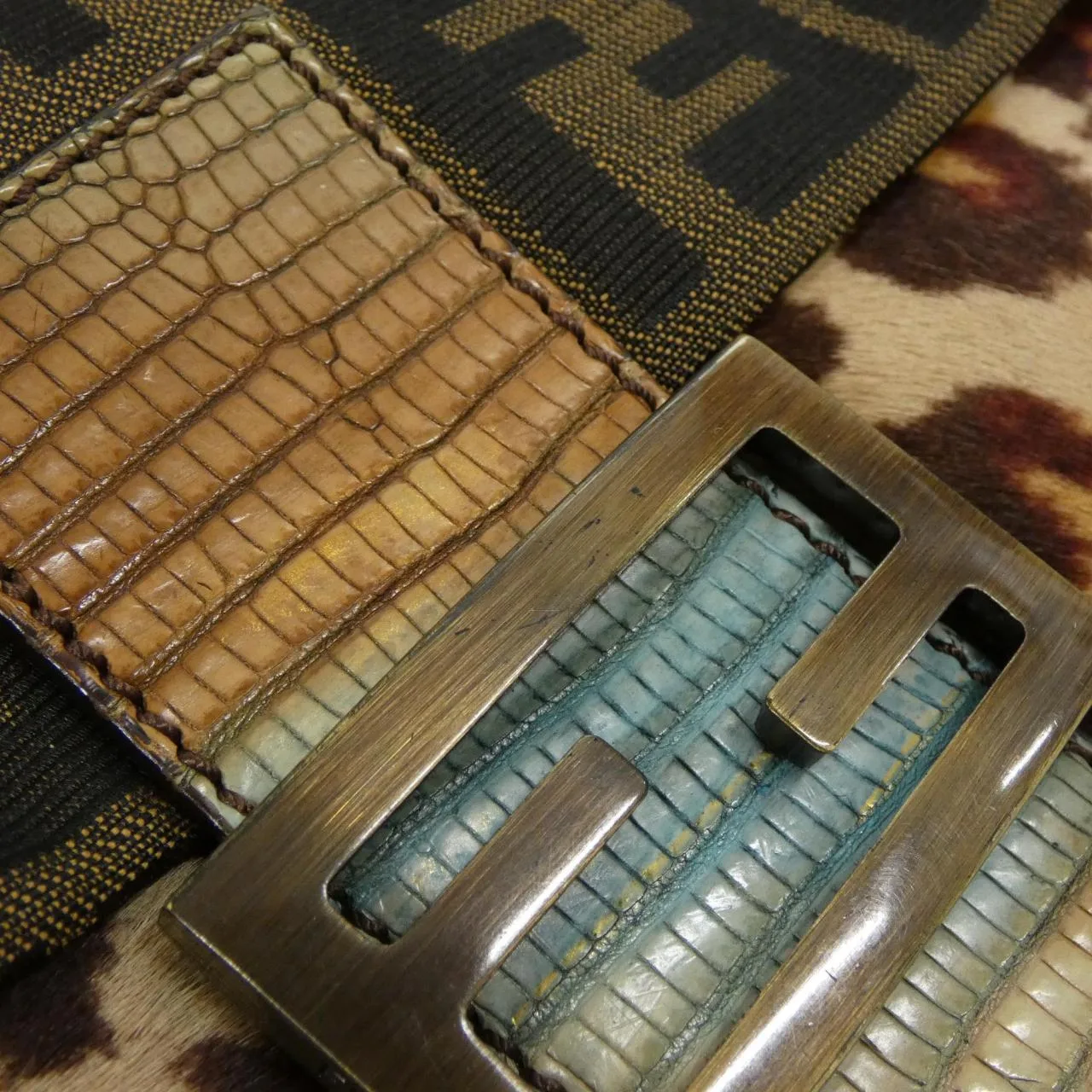 FENDI Baguette 8BR000 O38 Shoulder Canvas Black Canvas Rank A - Thumbnail 4