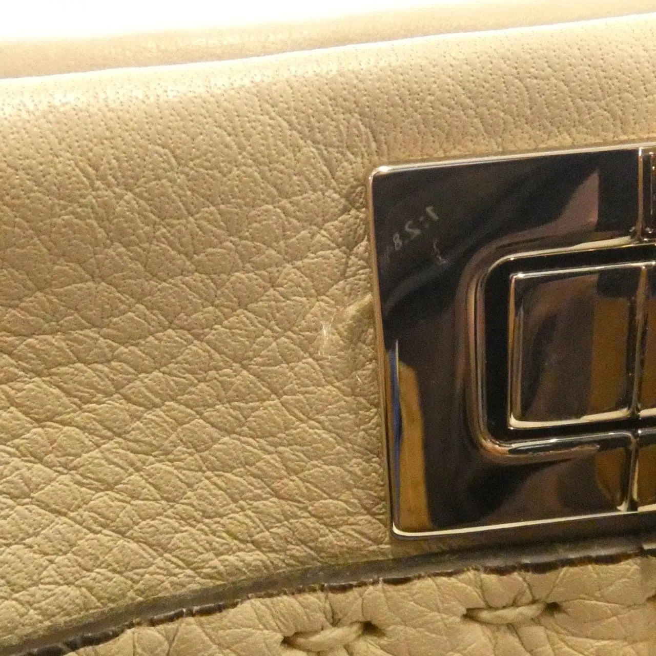 FENDI Peekaboo 8BN244 SVX Handbag Python 米色 蟒蛇皮 中古品A - 縮圖 3