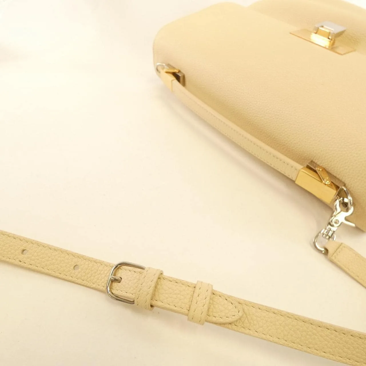 BALENCIAGA 391568 CNX04 Handbag Leather Black Leather Rank A - Thumbnail 5