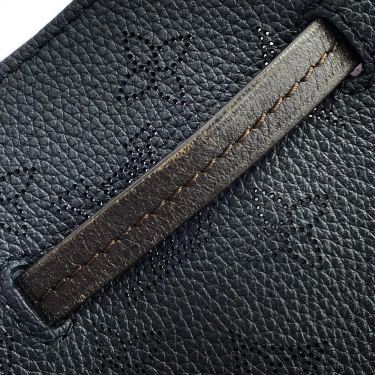 LOUIS VUITTON Mahina M54402 Handbag Black Rank A - Thumbnail 4