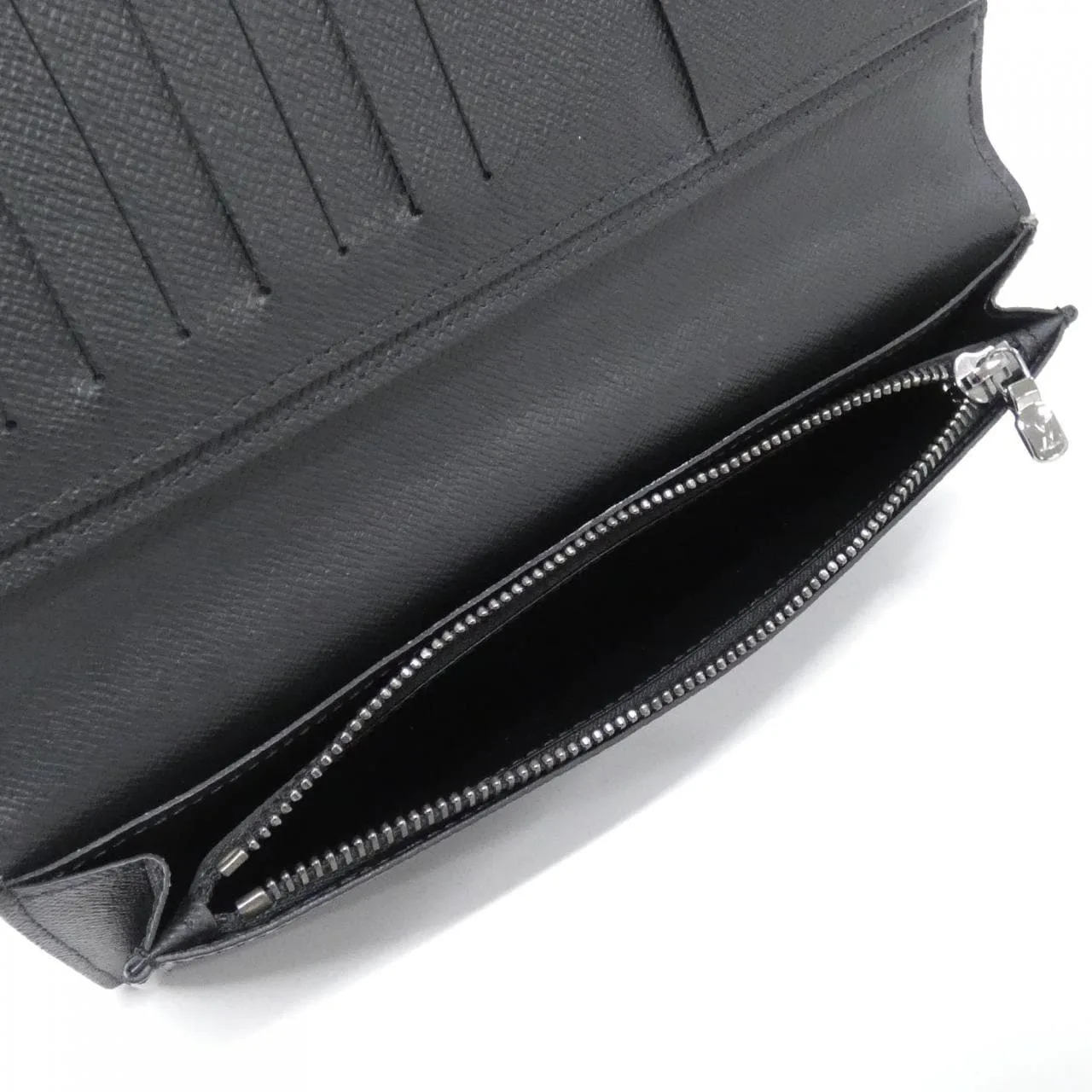 LOUIS VUITTON Eclipse M61697 Wallet Monogram Black Monogram Rank A - Thumbnail 5