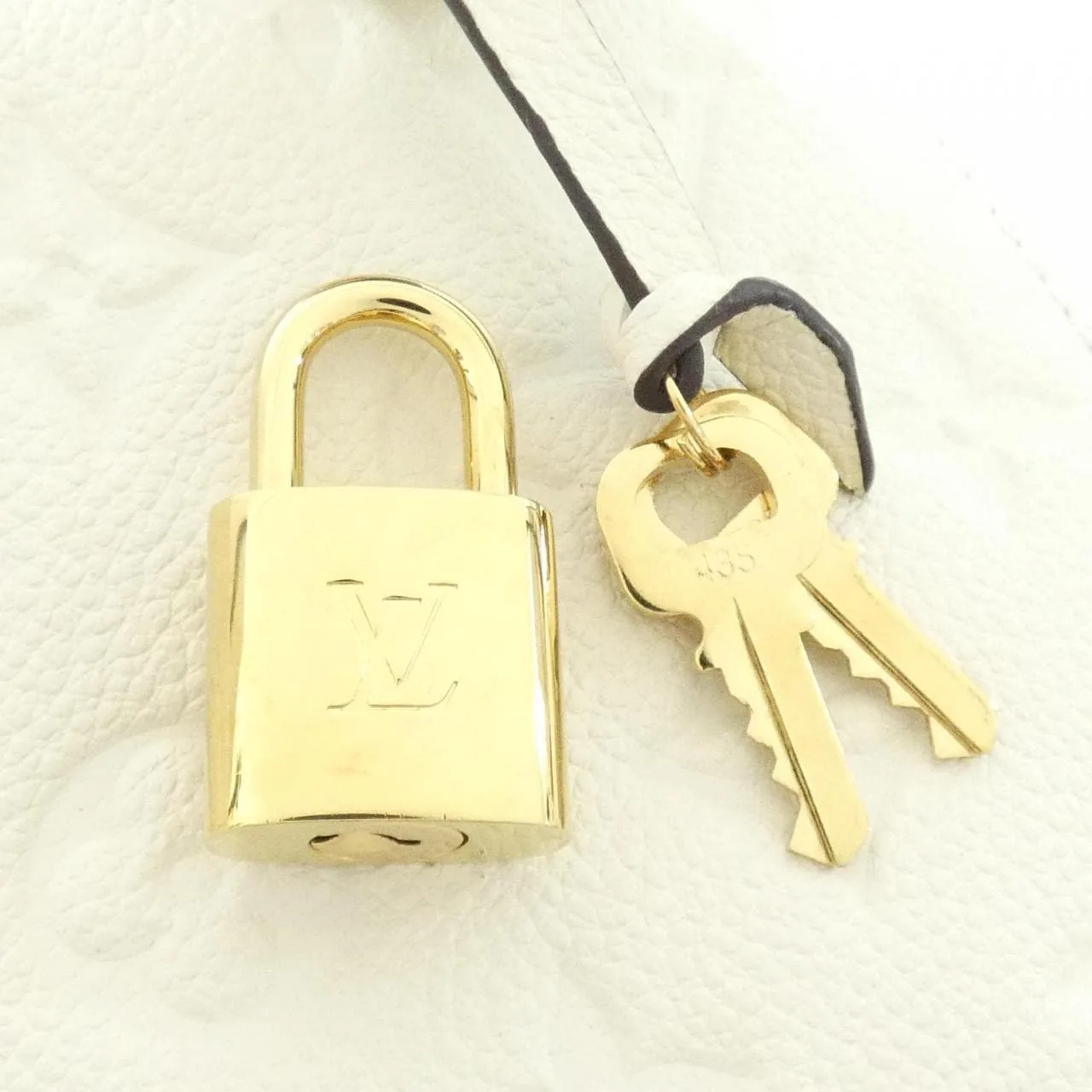 LOUIS VUITTON Montaigne M50880 Handbag Monogram Black Monogram Rank A - Thumbnail 3