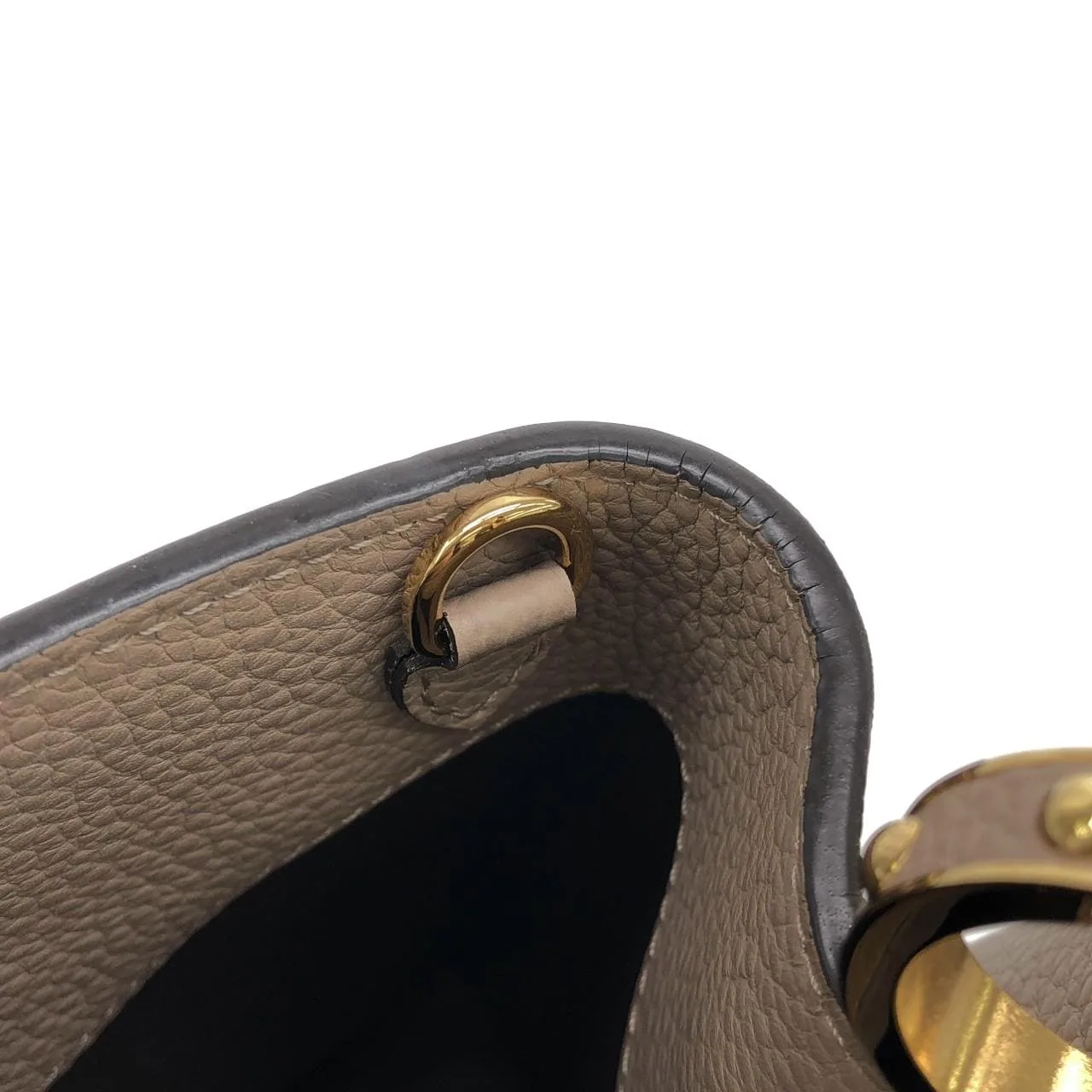 LOUIS VUITTON Capucines N92802 Handbag Leather