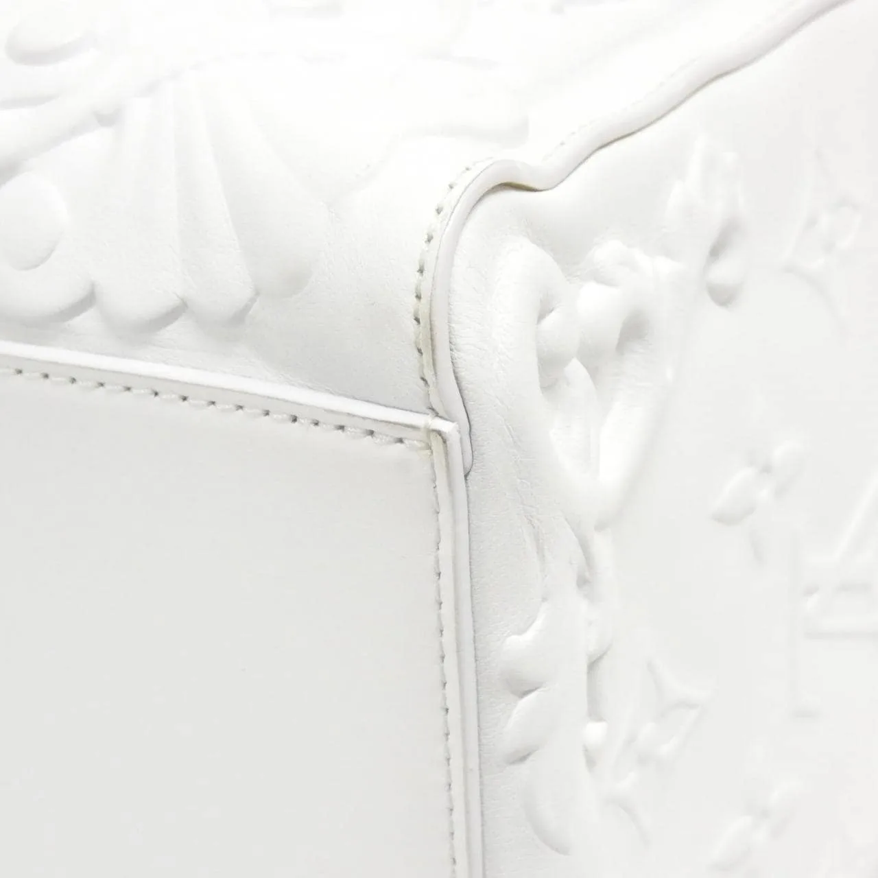 LOUIS VUITTON M21841 Handbag 白色 中古品A - 縮圖 2