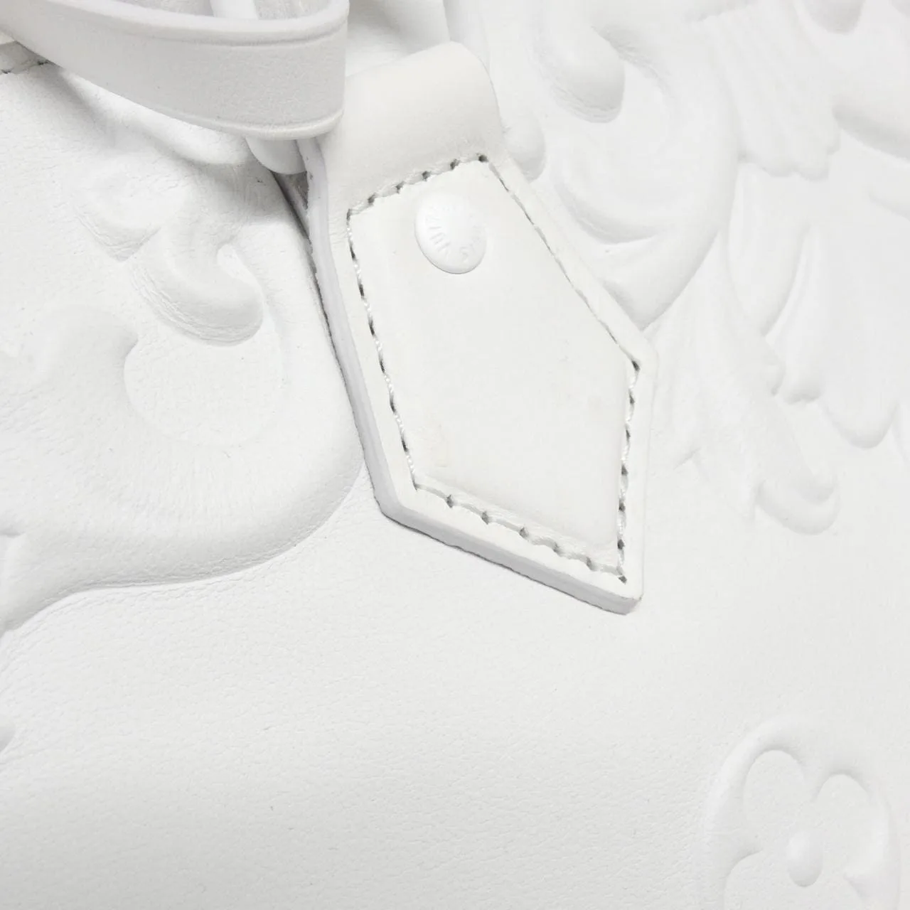 LOUIS VUITTON M21841 Handbag 白色 中古品A - 縮圖 4