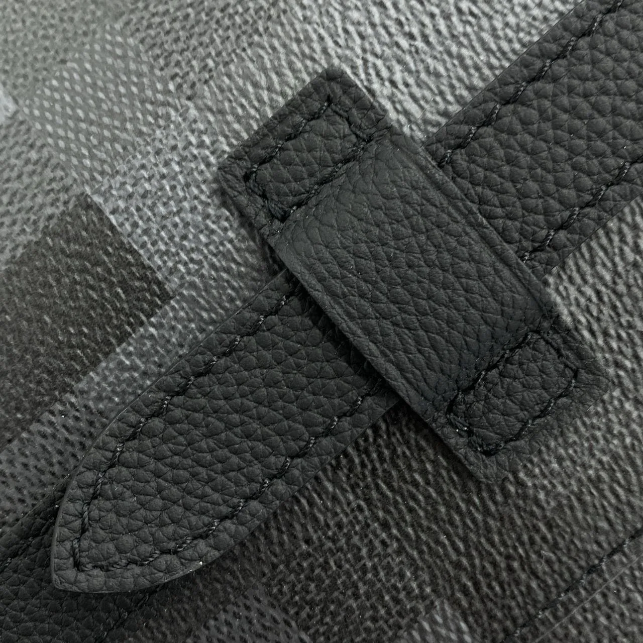 LOUIS VUITTON Christopher M14952 Backpack Canvas 黑色 帆布 中古品A - 縮圖 4