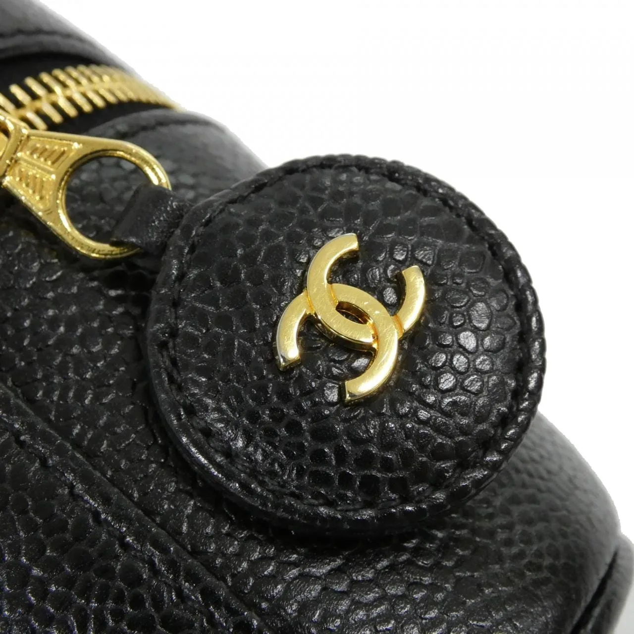 CHANEL 1997 Handbag Grained Calfskin