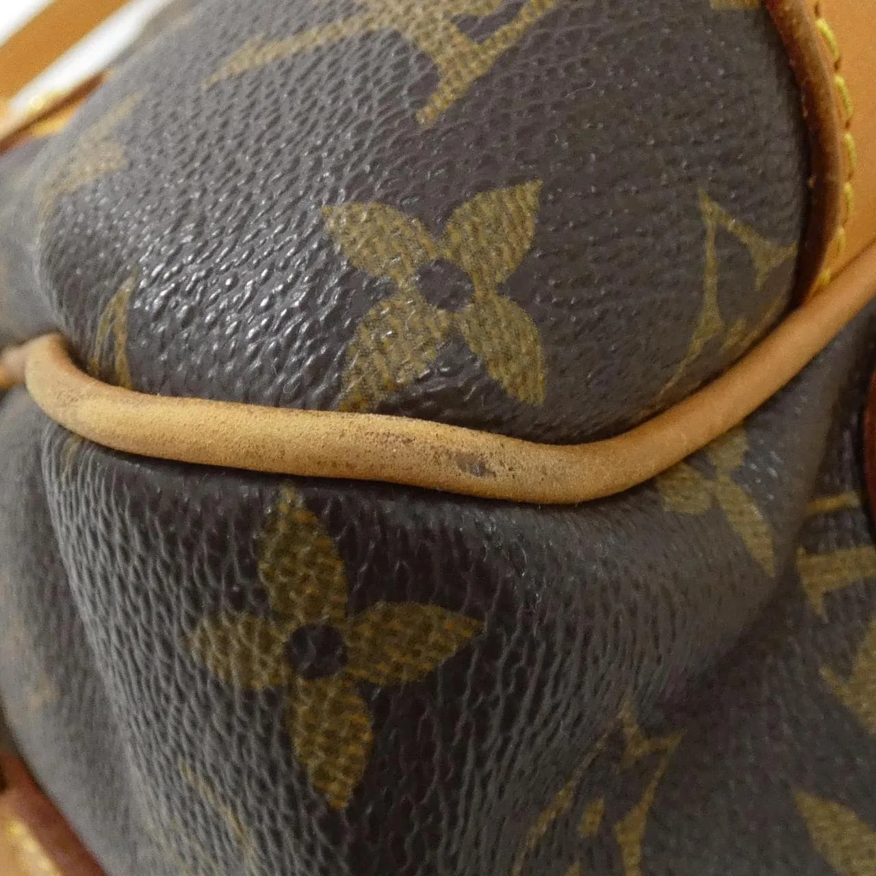 LOUIS VUITTON M51186 Shoulder Monogram Black Monogram Rank B - Thumbnail 3