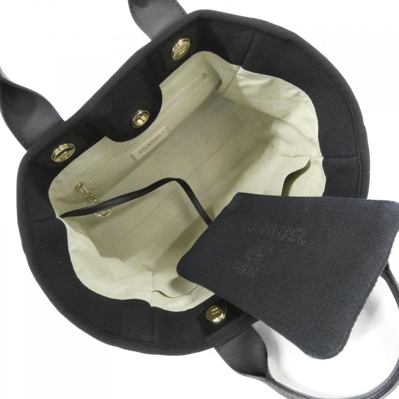 CHANEL Deauville AS3257 Handbag Black Rank B - Thumbnail 9