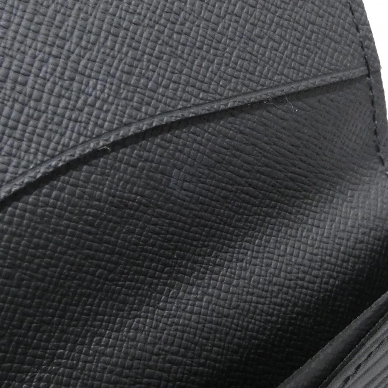 LOUIS VUITTON M56582 Card Case Epi 黑色 Epi 中古品A - 縮圖 6