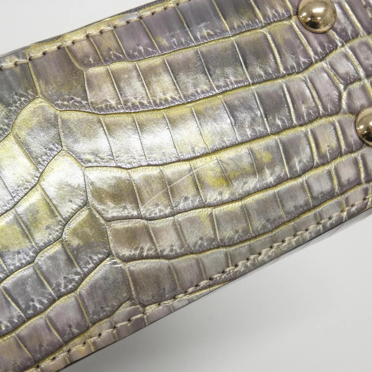 LOUIS VUITTON Capucines Handbag Leather 金色 皮革 中古品A - 縮圖 4