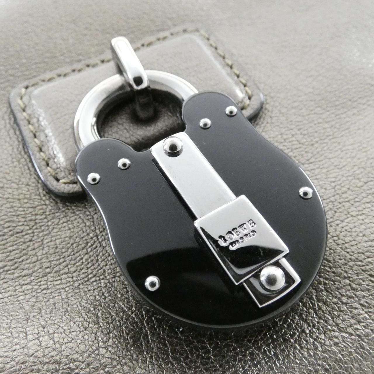 LOEWE Handbag Leather 4