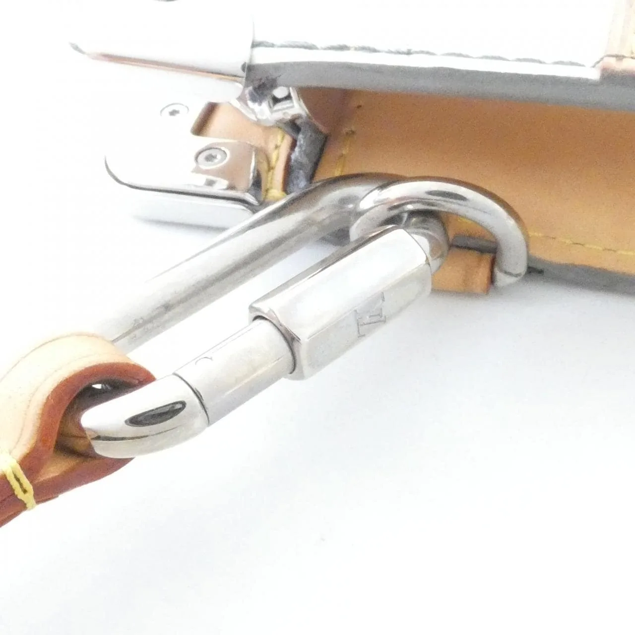 LOUIS VUITTON Pochette M80807 手提包 Monogram 銀色 Monogram 中古品B - 縮圖 5