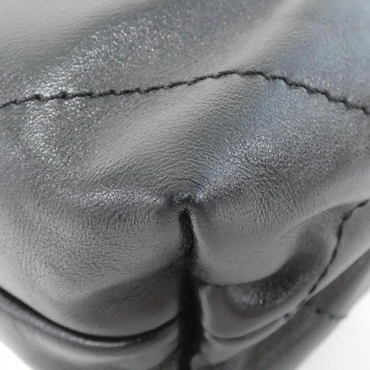 CHANEL Chanel 22 AS3980 Handbag Black Rank A - Thumbnail 3