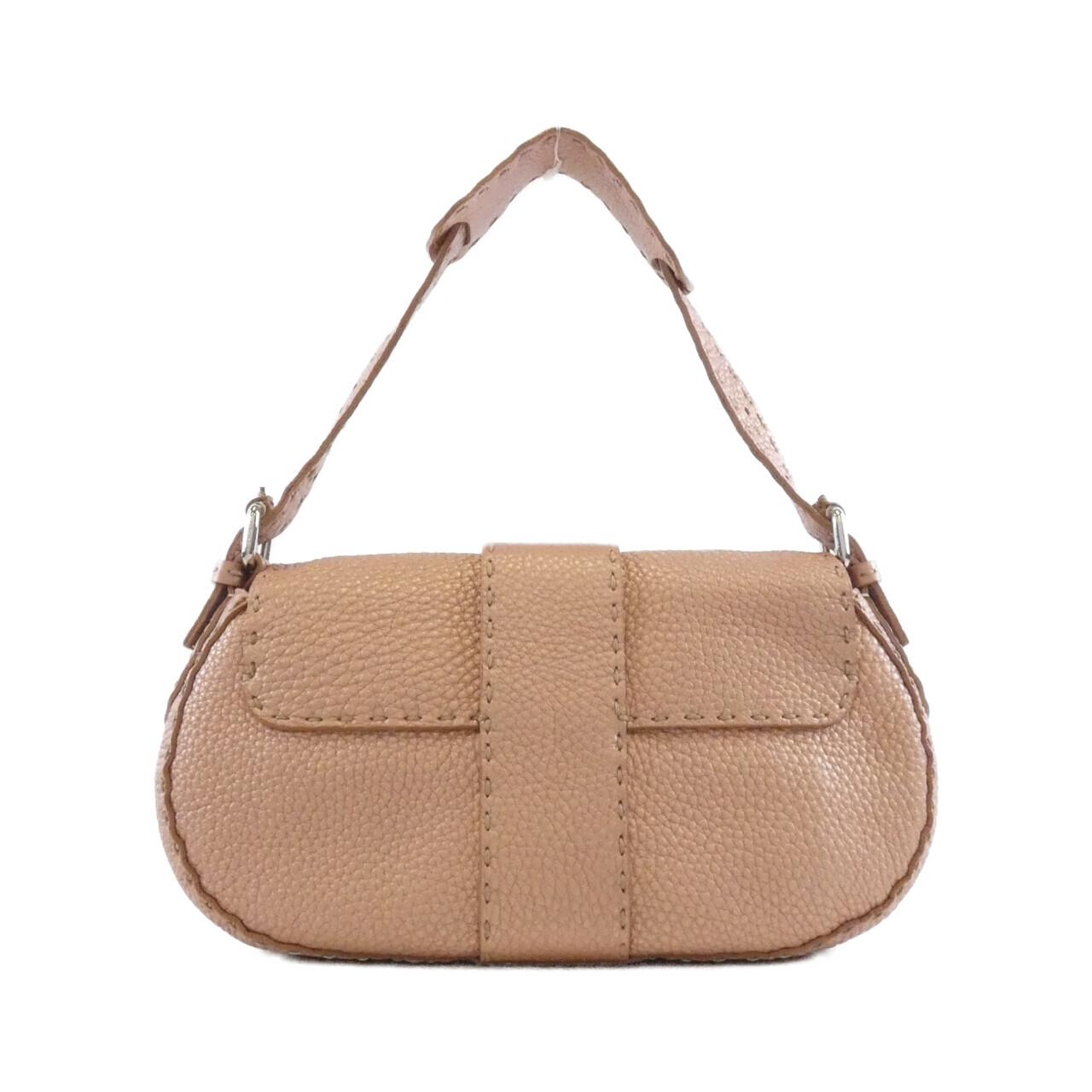 FENDI Baguette 8BR407 NDU 肩背包 皮革 2