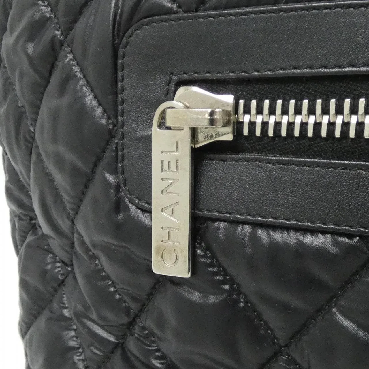 CHANEL 48611 Handbag Nylon 黑色 尼龍 中古品A - 縮圖 5