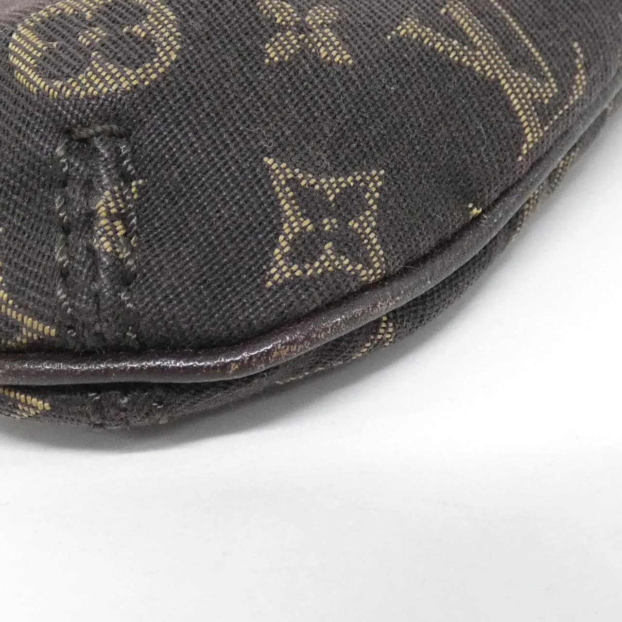 LOUIS VUITTON Pochette M95668 Pochette Monogram 黑色 Monogram 中古品A - 縮圖 3