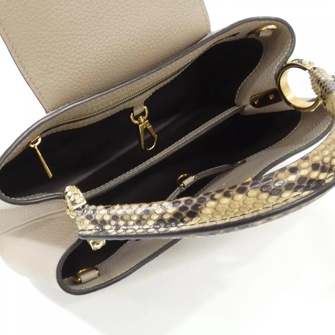 LOUIS VUITTON Capucines N92802 Handbag Leather Black Leather Rank A - Thumbnail 9