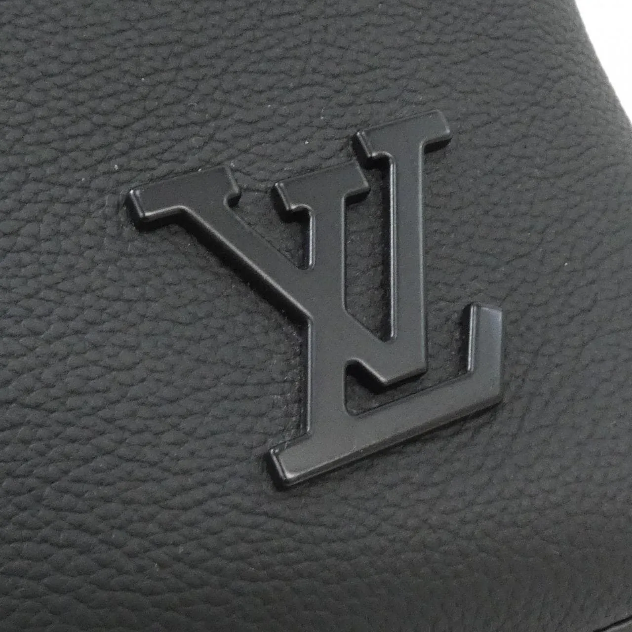 LOUIS VUITTON M22481 Tote Lambskin 黑色 羊皮 中古品A - 縮圖 5