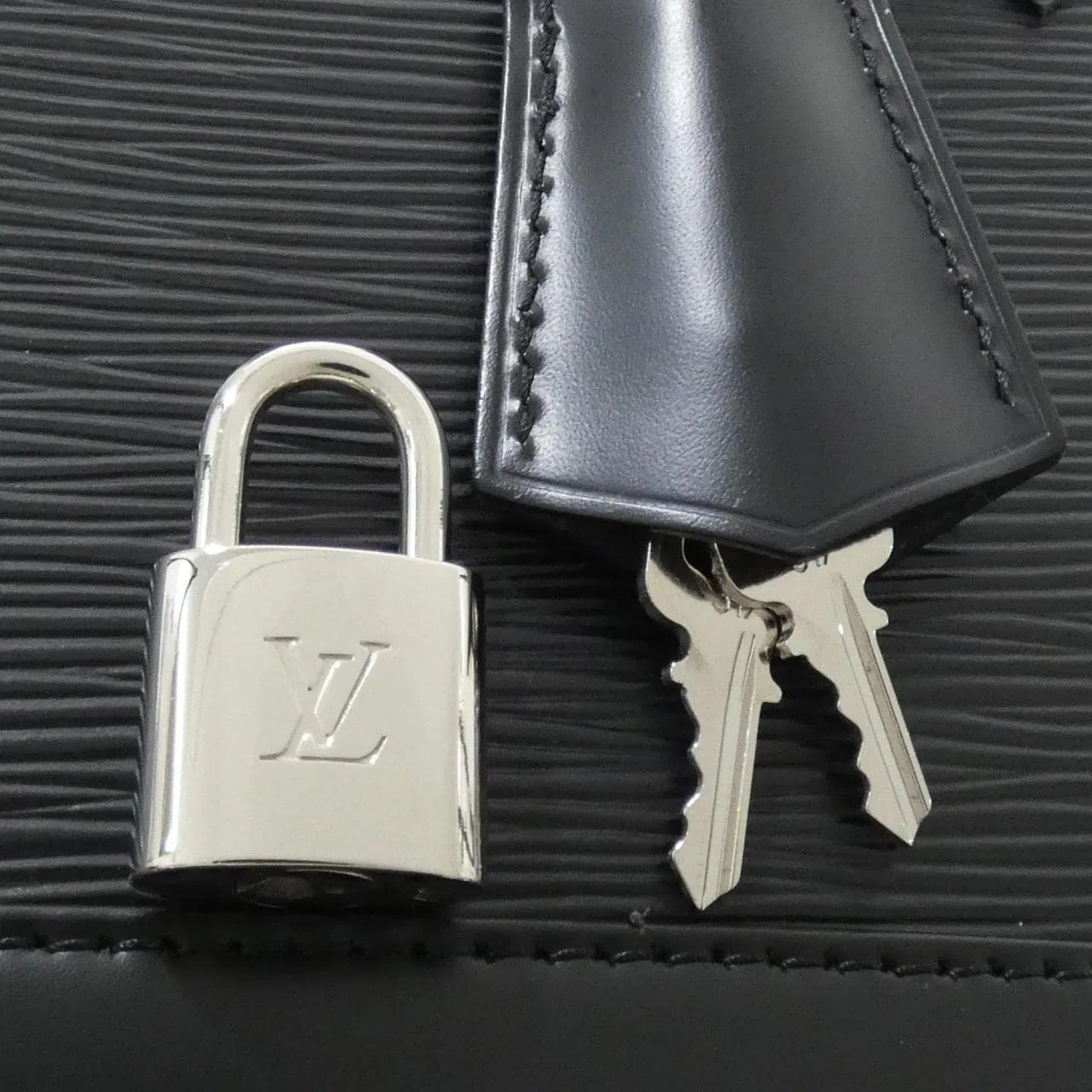 LOUIS VUITTON Alma M24645 Handbag Epi Black Epi Rank A - Thumbnail 5