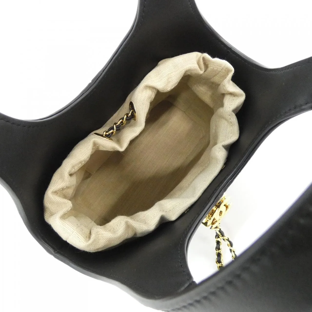 CHANEL AS6132 Handbag Black Rank A - Thumbnail 7