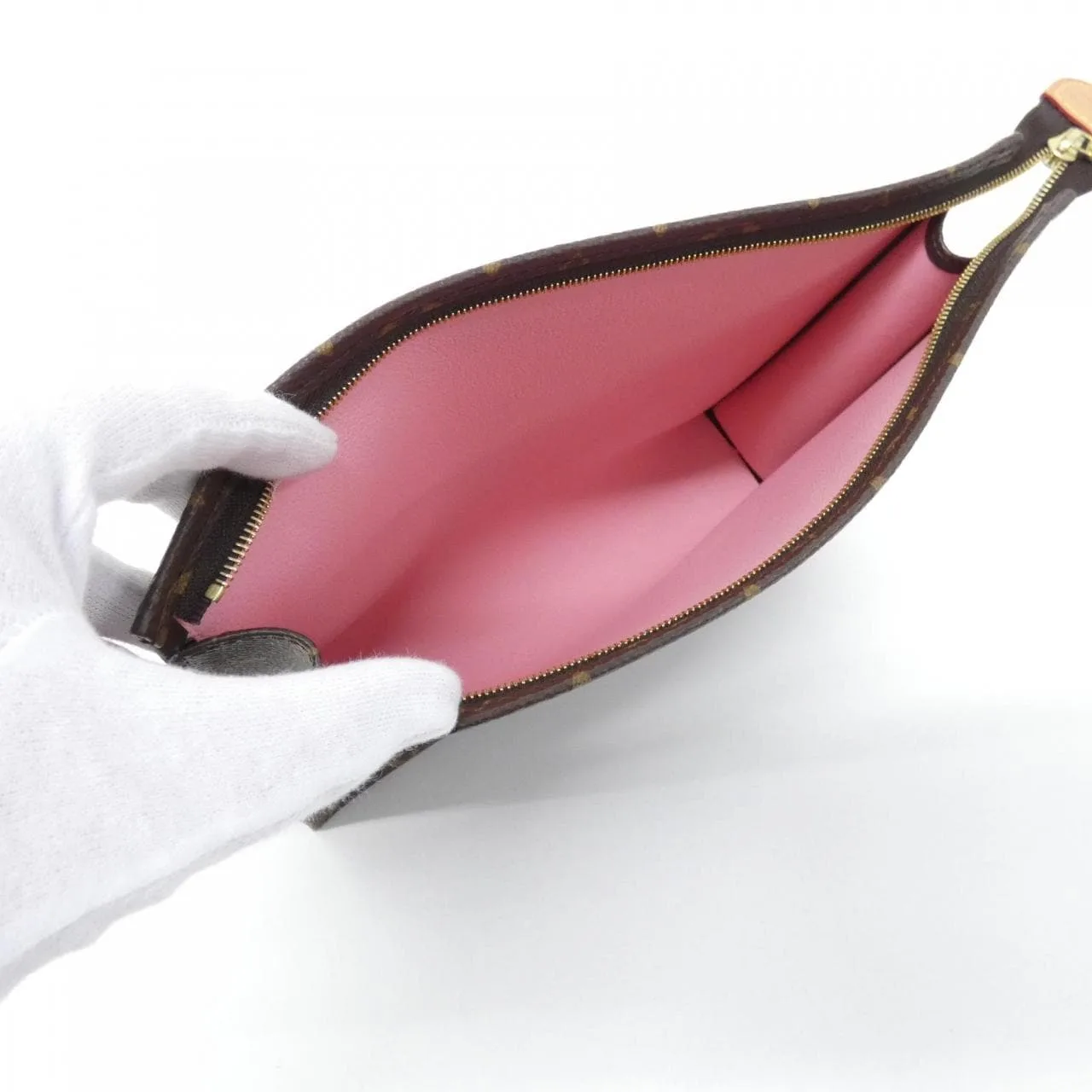 LOUIS VUITTON M47195 Pouch Monogram 黑色 Monogram 中古品A - 縮圖 5