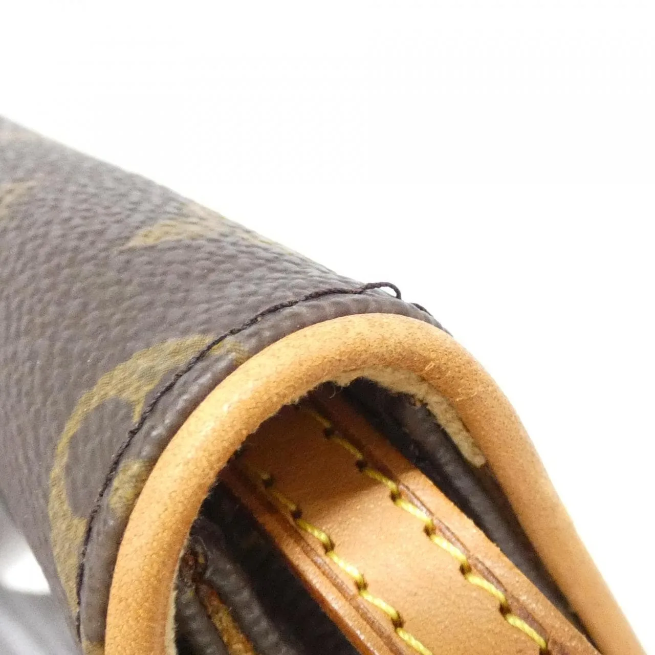 LOUIS VUITTON Pochette M51852 Shoulder Monogram 黑色 Monogram 中古品A - 縮圖 4