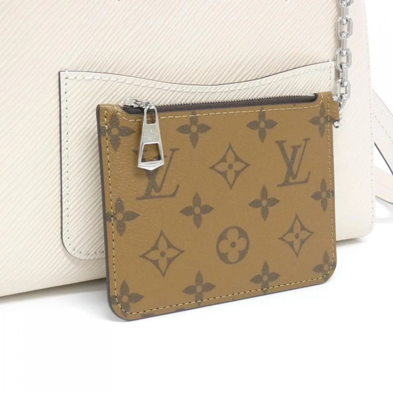 LOUIS VUITTON M20520 Tote Epi Black Epi Rank A - Thumbnail 4