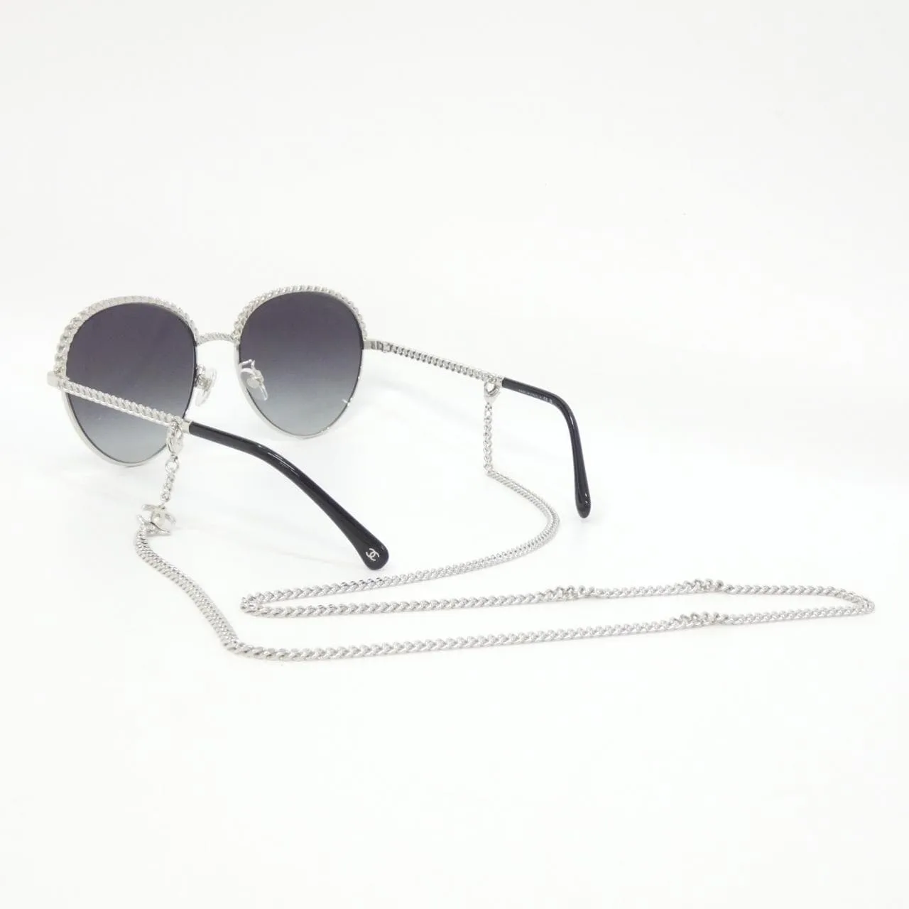 CHANEL 4242 Sunglasses 黑色 中古品A - 縮圖 3