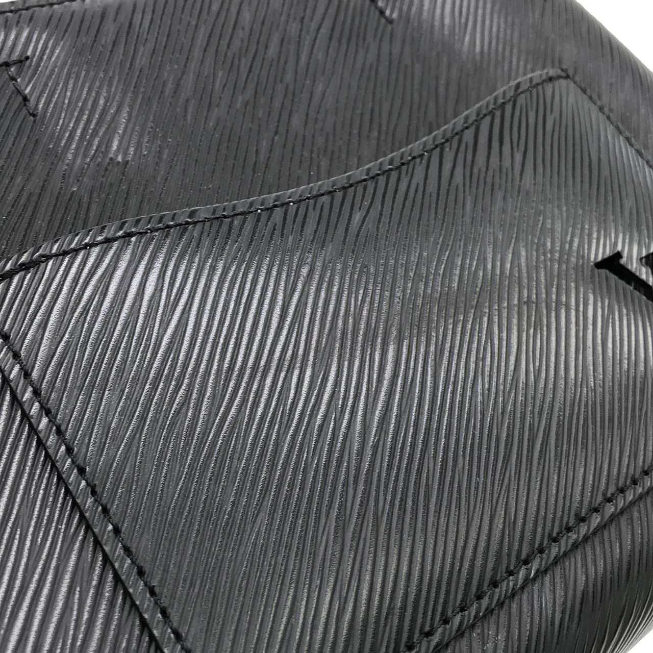 LOUIS VUITTON M59952 Tote Epi 黑色 Epi 中古品B - 縮圖 4