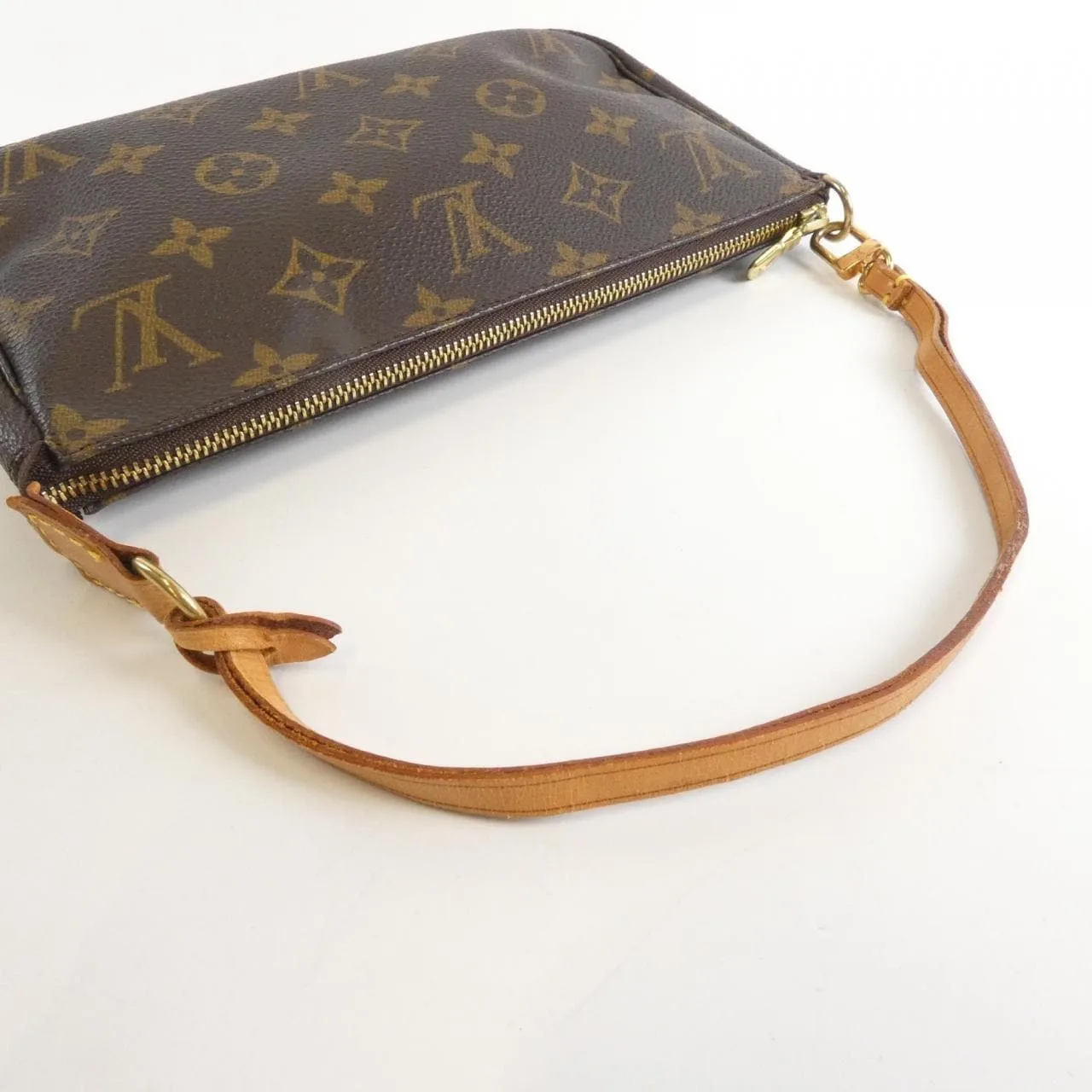 LOUIS VUITTON Pochette M51980 Pochette Monogram Black Monogram Rank B - Thumbnail 6