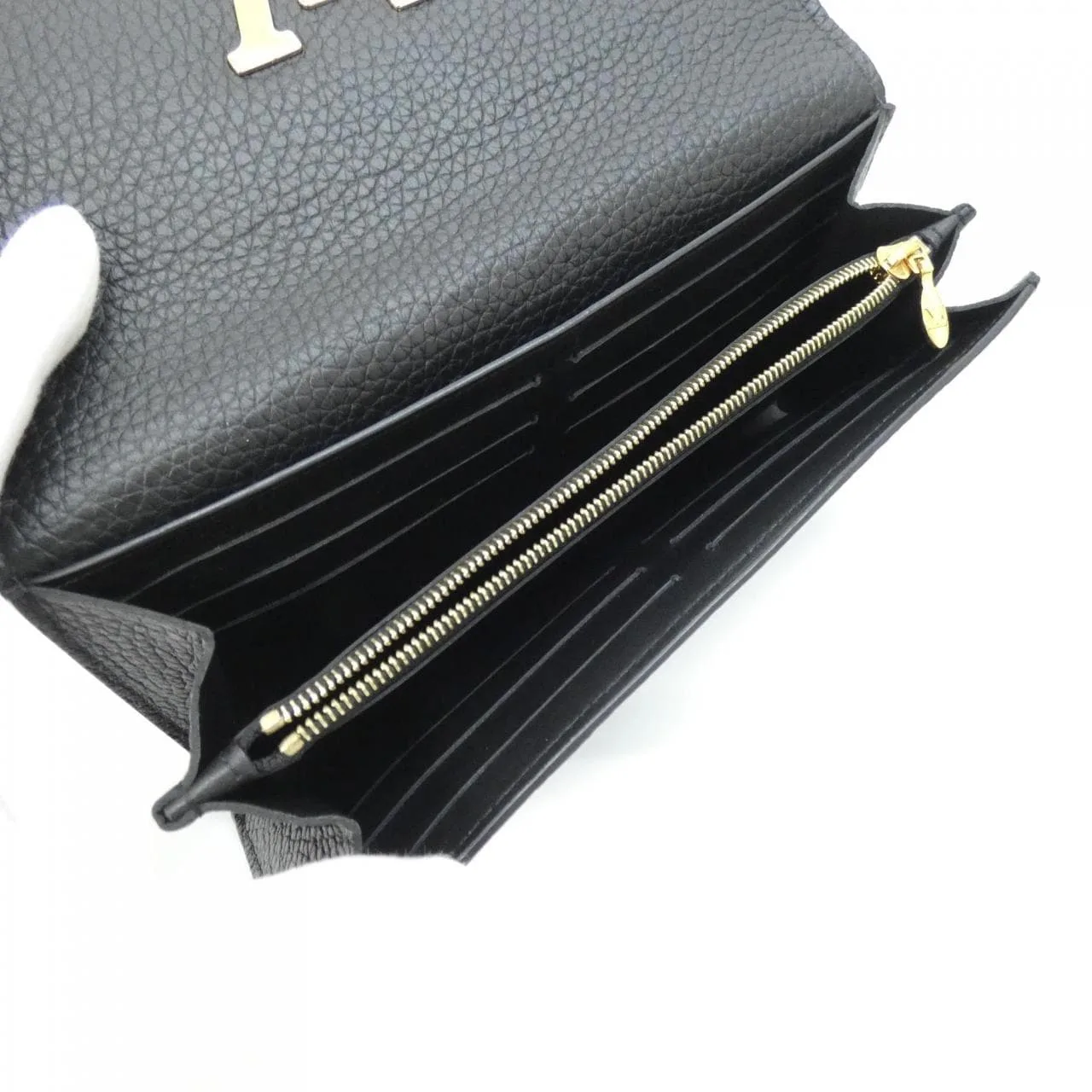 LOUIS VUITTON Capucines M64551 Wallet Black Rank A - Thumbnail 7
