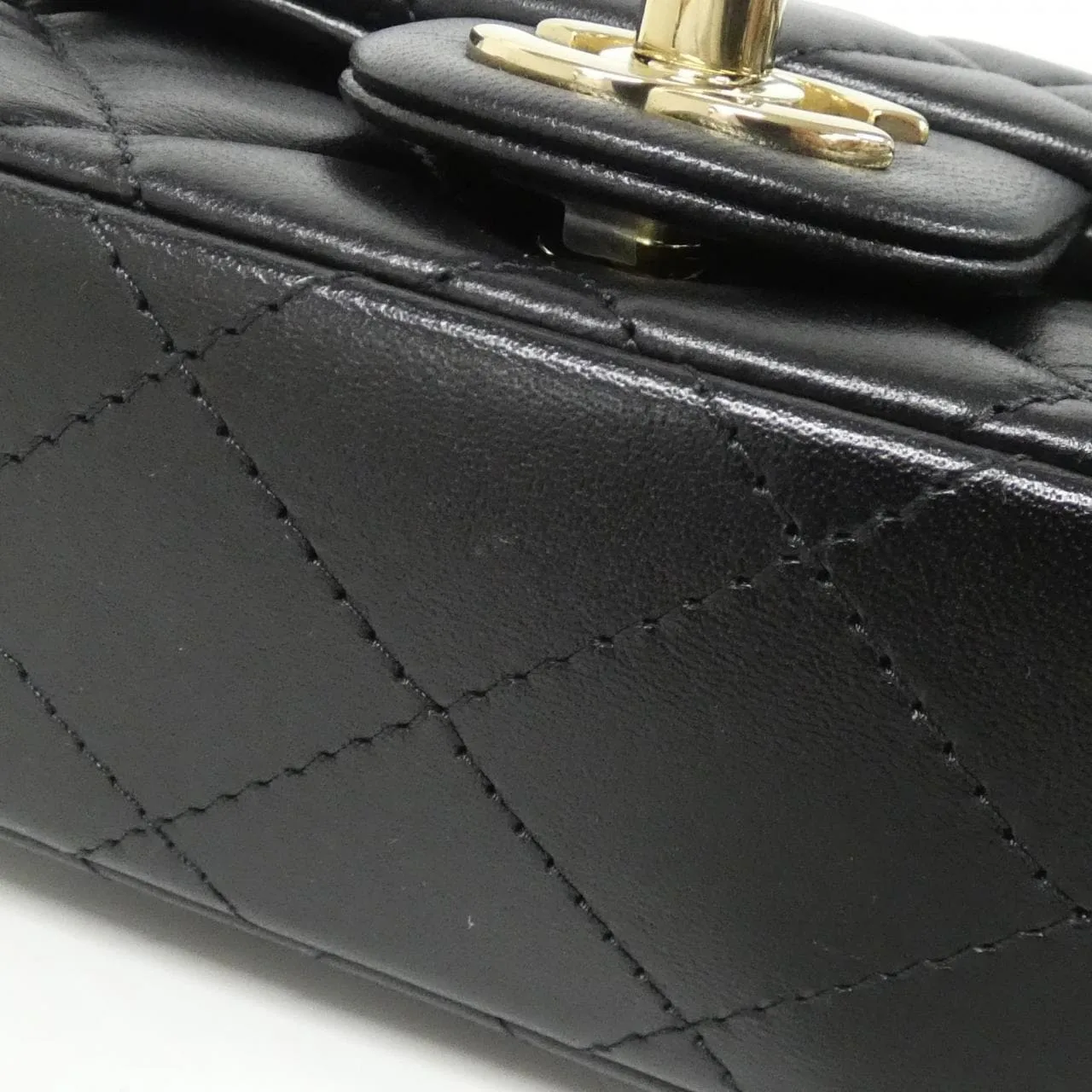 CHANEL AS5219 Shoulder Lambskin Black Lambskin Rank A - Thumbnail 3