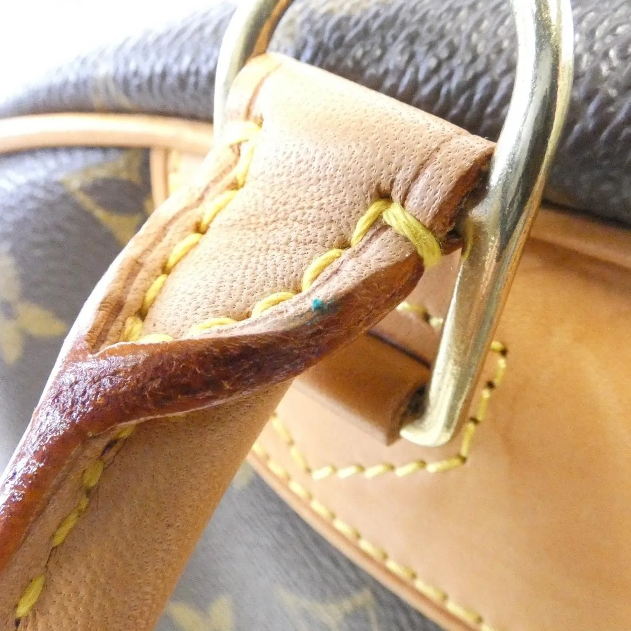 LOUIS VUITTON M42228 Handbag Monogram