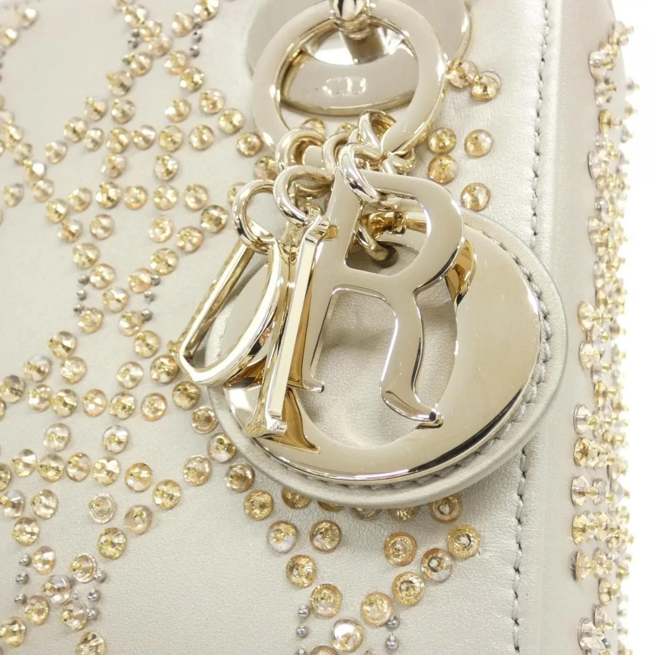 DIOR Lady Dior M0505OREJ 手提包 羊皮 黑色 羊皮 中古品A - 縮圖 4