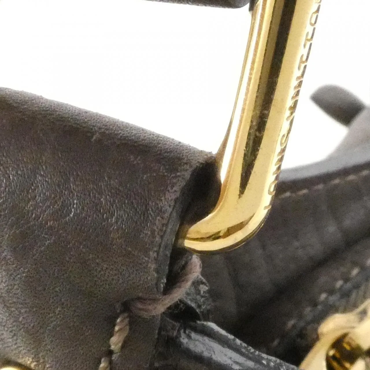 LOUIS VUITTON Mahina M95768 Shoulder 黑色 中古品B - 縮圖 4