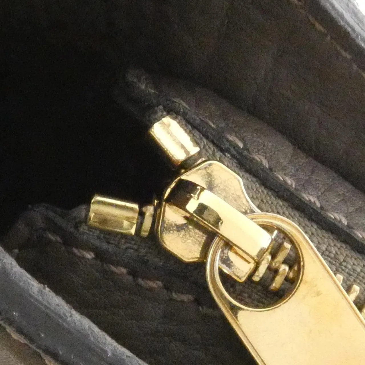 LOUIS VUITTON Mahina M95768 Shoulder 黑色 中古品B - 縮圖 5